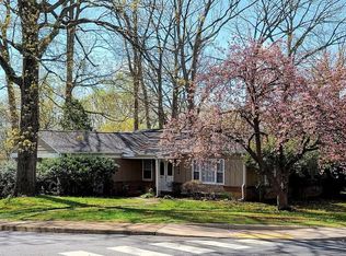 1608 Trailridge Rd, Charlottesville, VA 22903