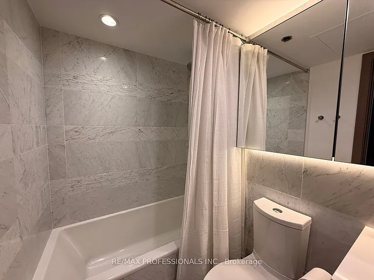 19 Bathurst St #1708 — Photo 21