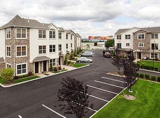 1625 Paterson Plank Rd, Secaucus, NJ 07094