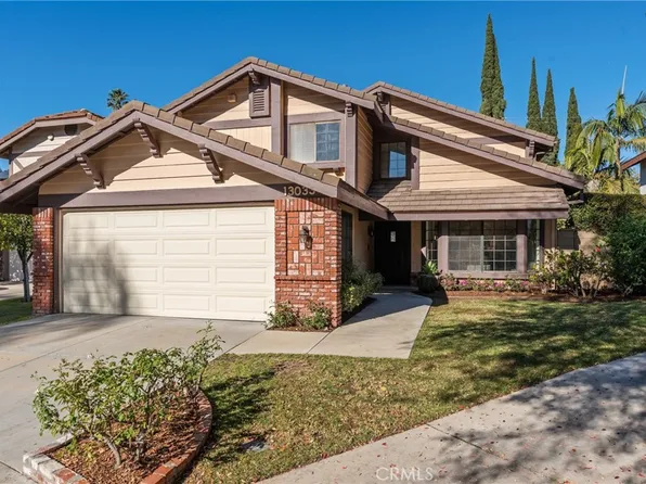 13033 Magnolia Blvd, Sherman Oaks, CA 91423