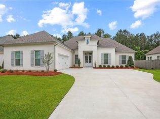 4084 Oak Bend Ln, Madisonville, LA 70447