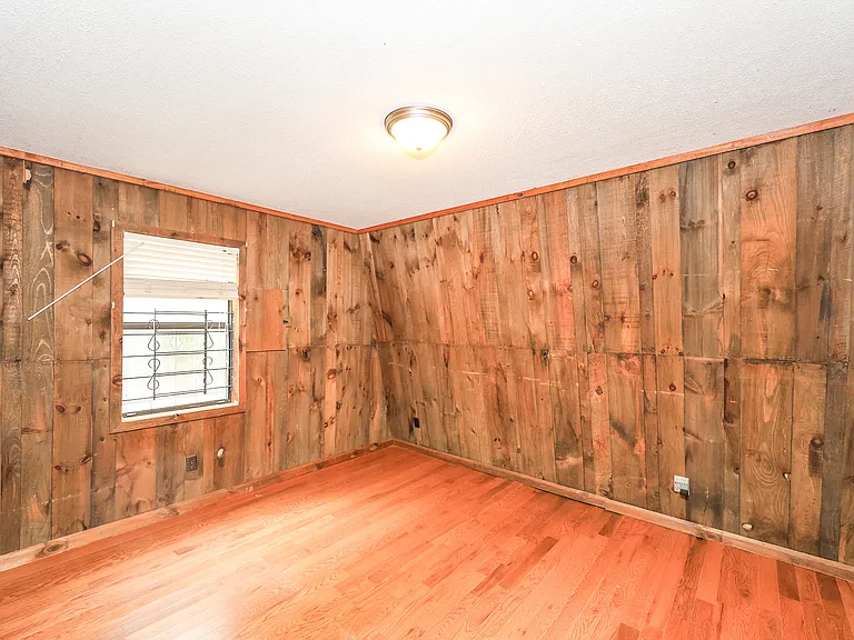 168 Williams Rd — Photo 15