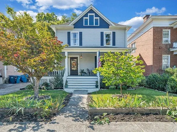 426 Woods Ave SW, Roanoke, VA 24016