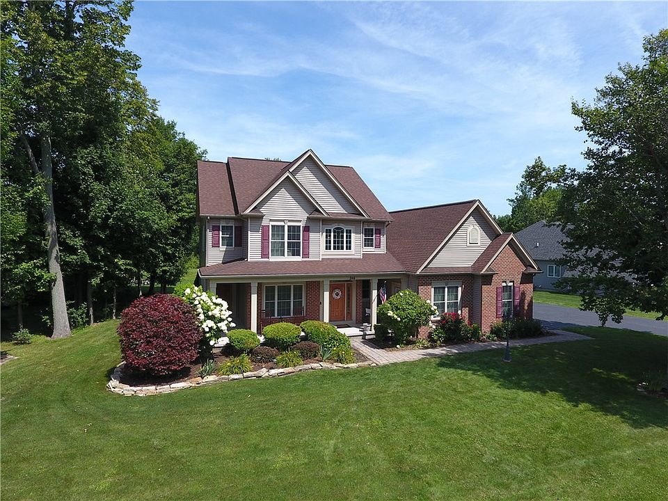 246 Gallant Fox Ln, ster, NY 14580 Zillow