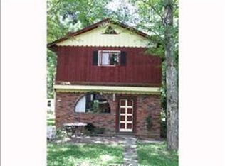 75 Niles Rd, New Hartford, CT 06057