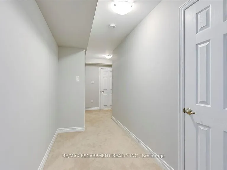 3087 Eberly Woods Dr — Photo 32
