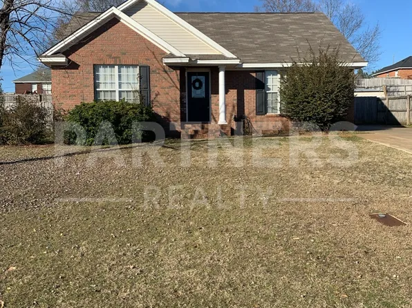525 Breckinridge Ln, Prattville, AL 36066