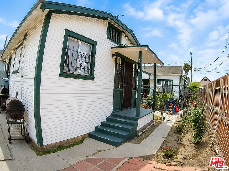 1 bed, 1.0 bath, 1510 sqft, $1,500 — Photo 2