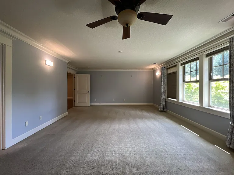 6435 McDuff Ct — Photo 43