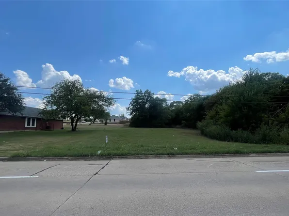 1436 New Market Rd, Mesquite, TX 75149