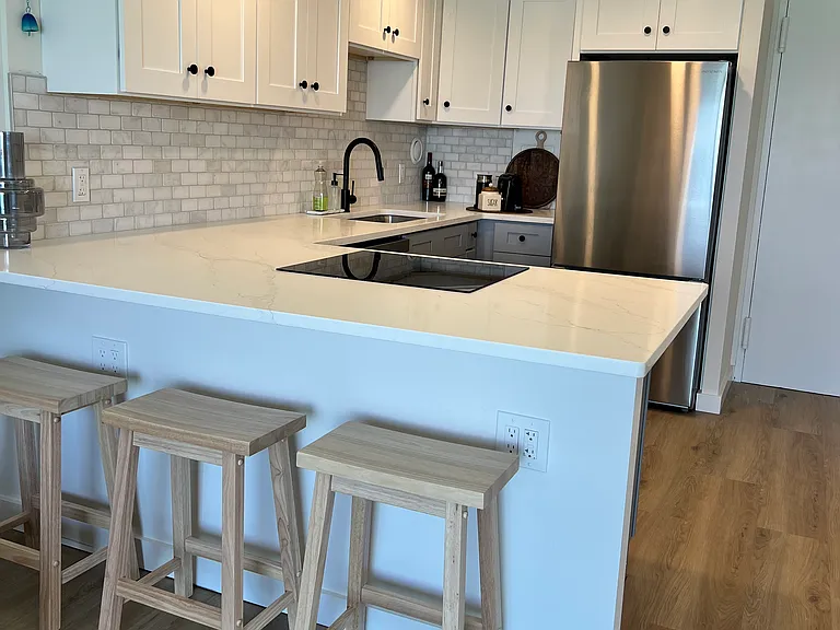 880 Mandalay Ave #S807 — Photo 16