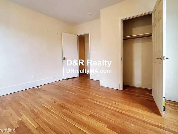 4 Dudley #2 Cambridge Unit Photo 5