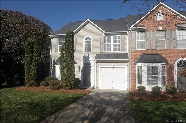 1st image of 1800 Lookout Ln