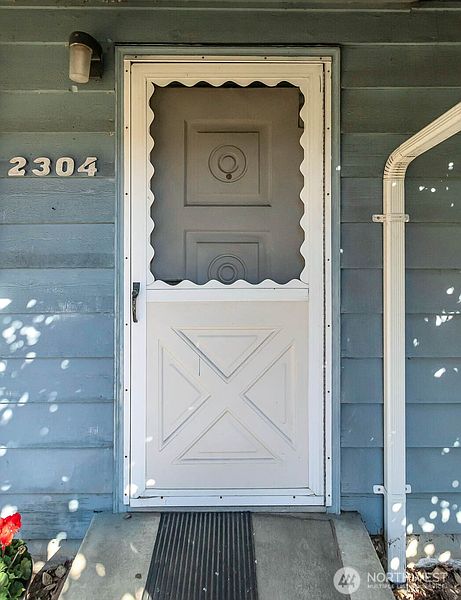 3rd image of 2304 S 300th Street
