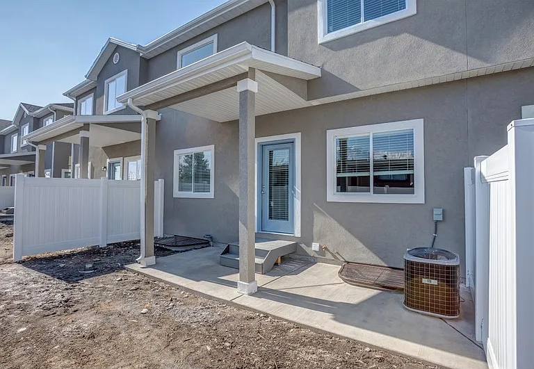 1155 S 225 E — Photo 20