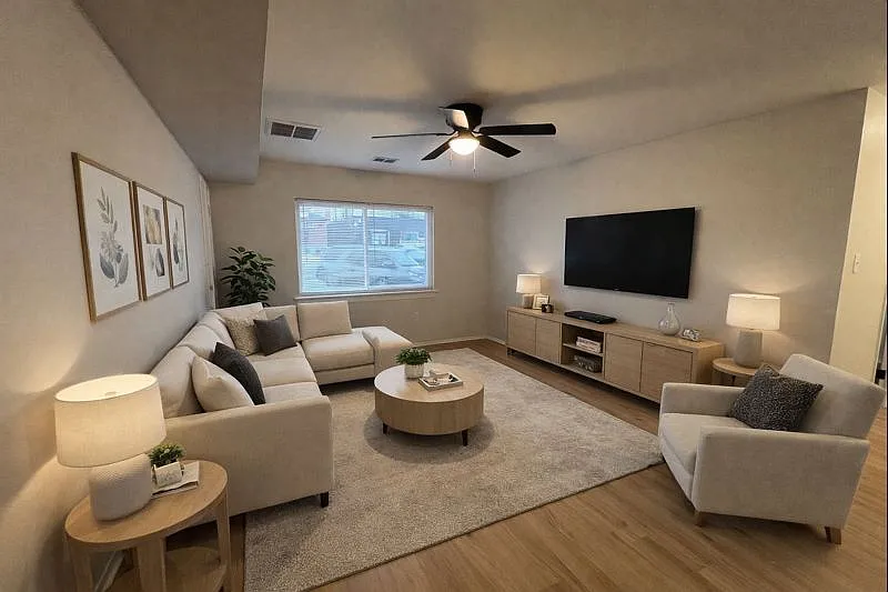 MacArthur Apartments — Photo 1