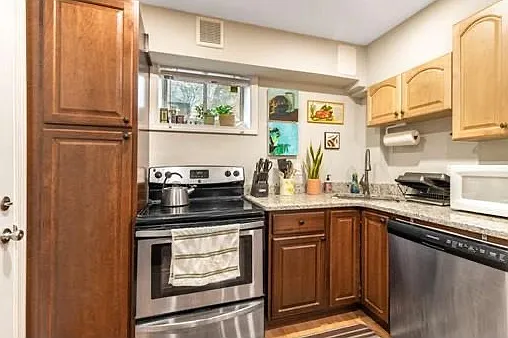 3 Allen Rd #1 — Photo 18
