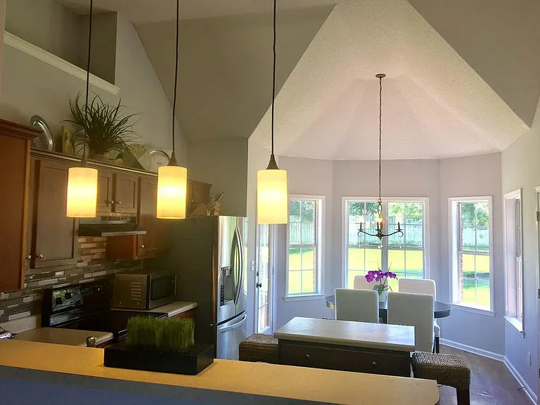 8143 Blue Lagoon Dr — Photo 14