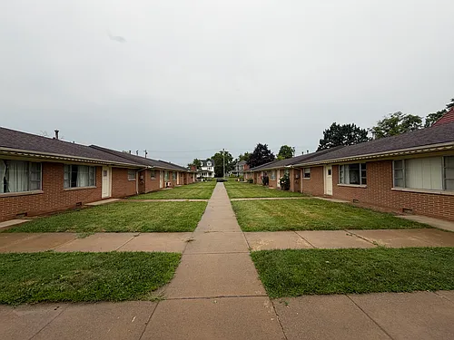 120 College Ave Photo 1