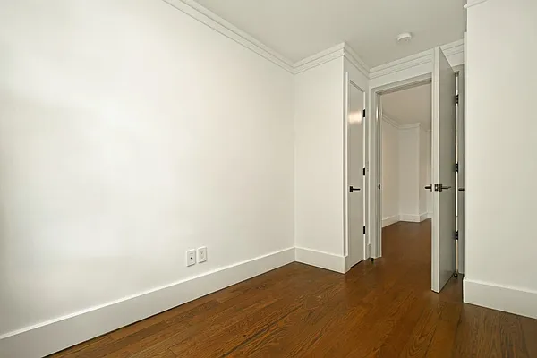 Rented by Bold New York | media 47