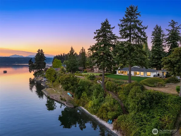 1064 NW Darling Road, Bremerton, WA 98311