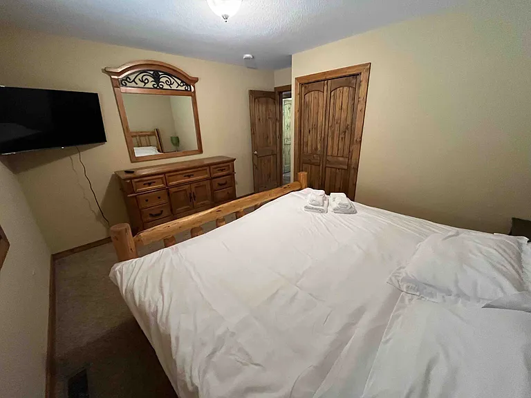 511 N Aspen St — Photo 22