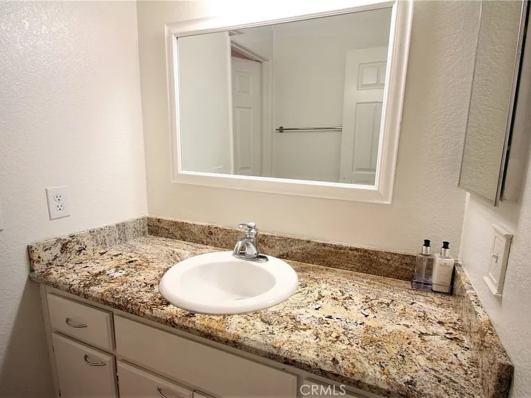 631 Oak Run Trl — Photo 13