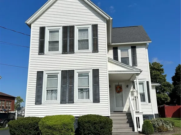55 Pulaski St, Auburn, NY 13021