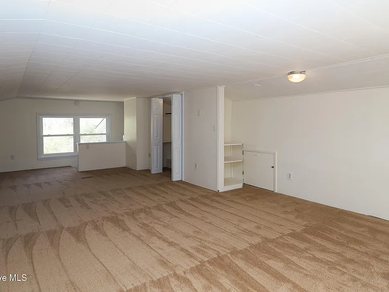 1190 Blue Creek Rd #B — Photo 27