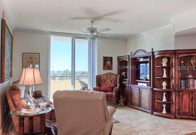 800 N Tamiami Trl #303 — Photo 6