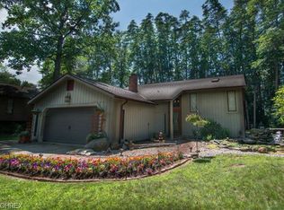 9004 Bluejay Ln, Mentor, OH 44060