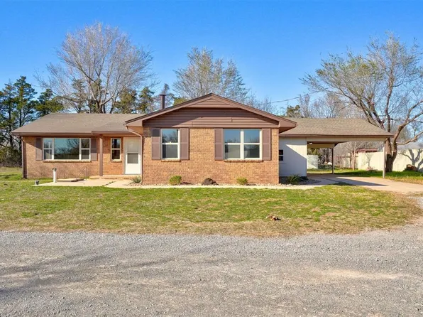 241 County Street 2800, Minco, OK 73059