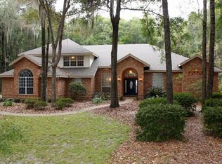 4137 SW 96th Dr, Gainesville, FL 32608