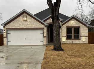 1935 Muncie Ave, Dallas, TX 75212