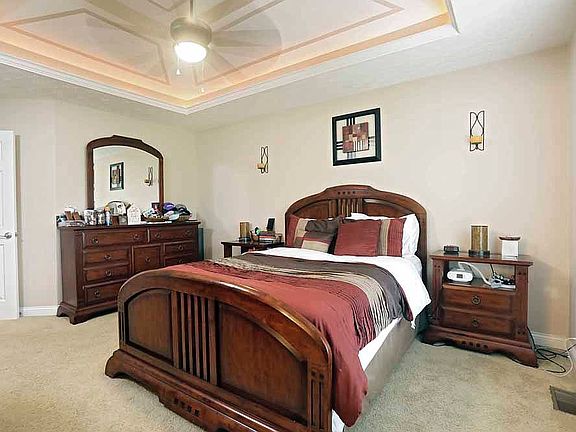 3rd image of 12308 Saint Andrews Pl