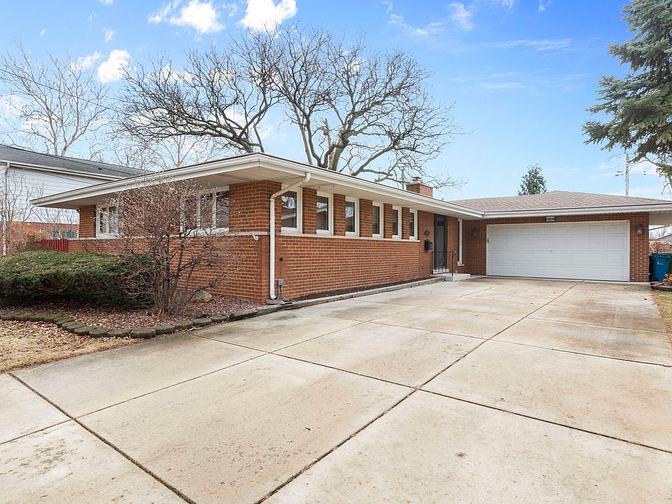 1st image of 5205 W 105th Pl