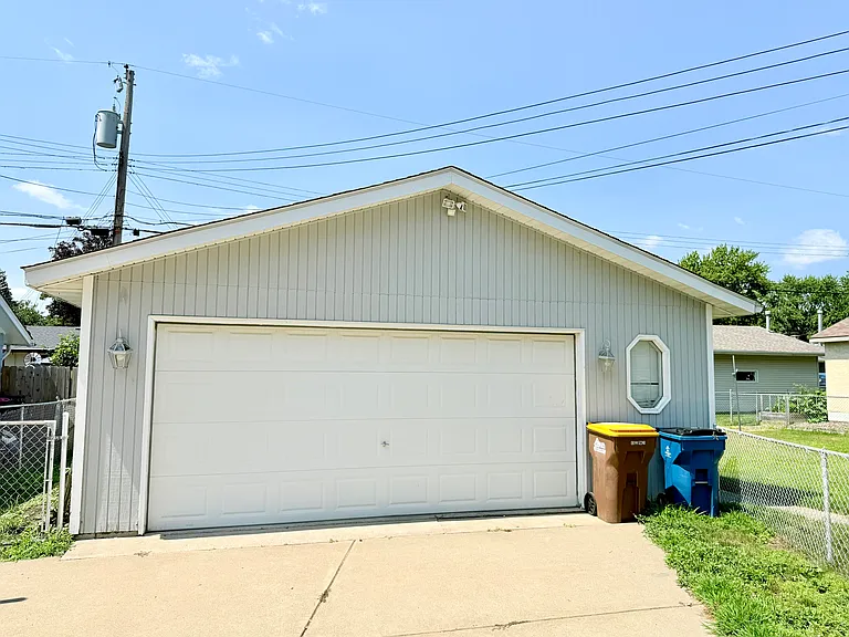 4773 Sharon Ln — Photo 19