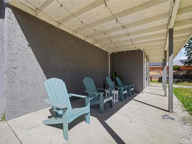 1369 S Euclid Ave — Photo 21