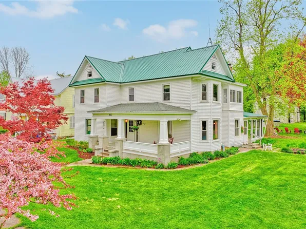 4116 Dix St, North Rose, NY 14516