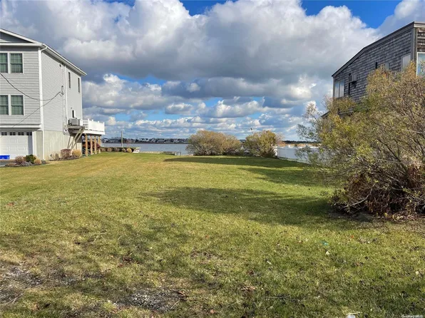 3505 Bay Front Drive, Baldwin, NY 11510
