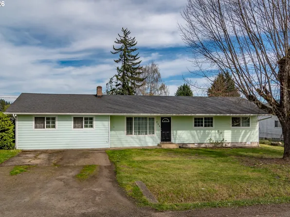 266 Sherwood Dr, Sutherlin, OR 97479