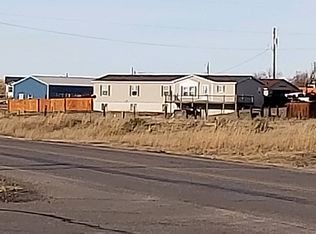 9 N Badger Rd, Glenrock, WY 82637