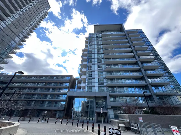 52 Forest Manor Rd, Toronto, ON