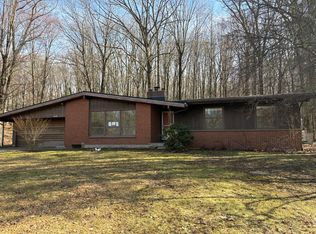 288 E 88th St, Newaygo, MI
