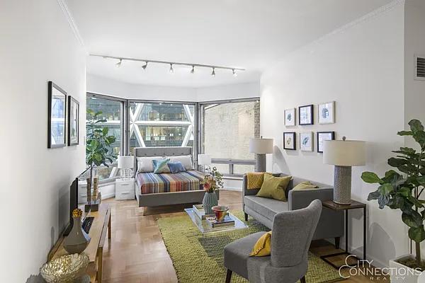 Sold by City Connections Realty | media 1
