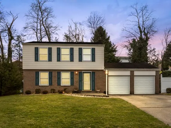 114 Lansdowne Dr, Coraopolis, PA 15108
