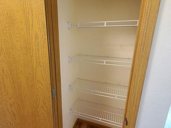 4th image of 325 Ash St #12