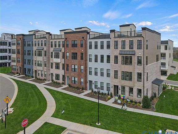 2nd image of 3614 Daisy Field Walk #B