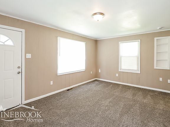 5th image of 344 E Nettleton Ave