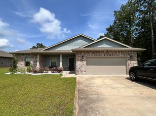 2180 Ranch Dr, Navarre, FL 32566